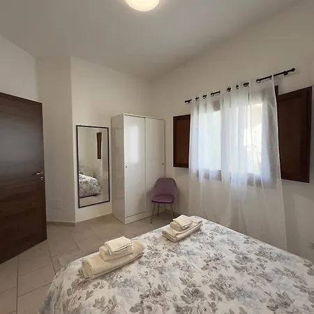 Casa Di Athena Pensjonat Arzachena